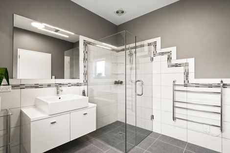 Photo of property in 11 Holyport Close, Fairfield, Dunedin, 9018