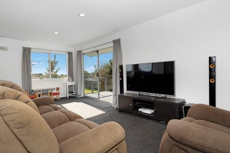 Photo of property in 36a Kaitemako Road, Welcome Bay, Tauranga, 3112