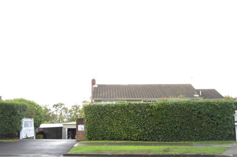 Photo of property in 33 Glenfern Road, Mellons Bay, Auckland, 2014