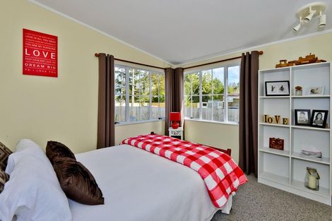 Photo of property in 20 Waitoki Road, Waitoki, Kaukapakapa, 0871