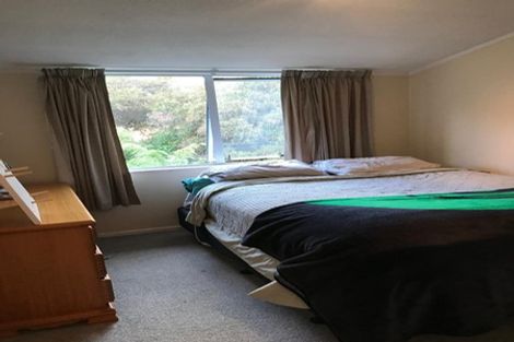 Photo of property in 16 Ngahere Street, Stokes Valley, Lower Hutt, 5019