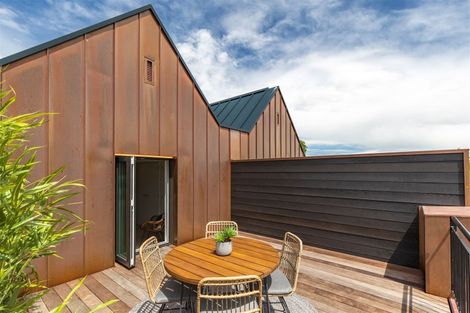 Photo of property in 89 Holly Road, St Albans, Christchurch, 8014