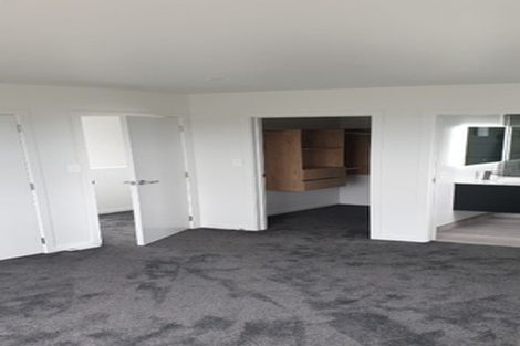 Photo of property in 21 Kabardin Street, Karaka, Papakura, 2113