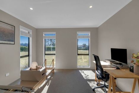 Photo of property in 14 Braeburn Crescent, Swannanoa, Kaiapoi, 7692