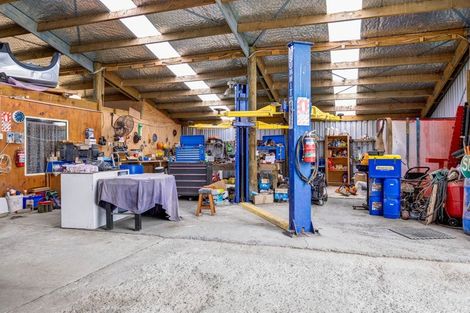 Photo of property in 68 Turuturu Road, Hawera, 4610