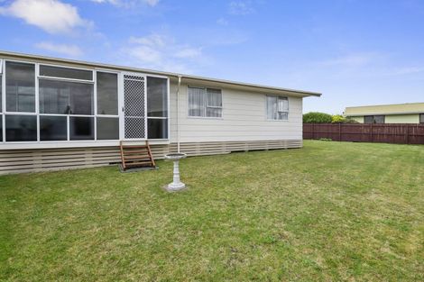 Photo of property in 13 Pukeko Place, Tokoroa, 3420