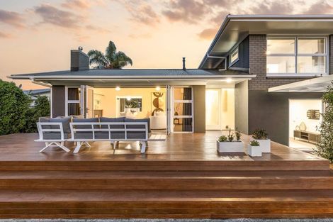 Photo of property in 47 Weld Street, Cambridge, 3434