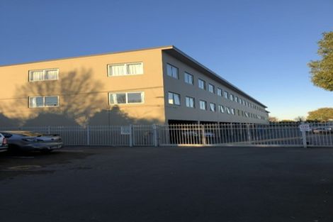 Photo of property in 1/30 Mathesons Road, Phillipstown, Christchurch, 8011