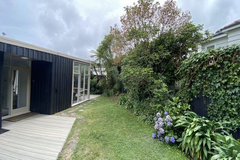 Photo of property in 43 Delhi Crescent, Khandallah, Wellington, 6035