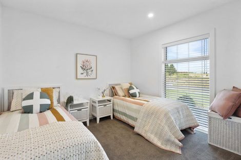Photo of property in 3 Saddleback Drive, Richmond Heights, 3330