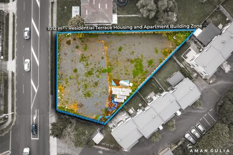 Photo of property in 34 West Coast Road, Glen Eden, Auckland, 0602