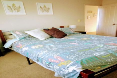 Photo of property in 9 Brechin Place, Wattle Downs, Auckland, 2103