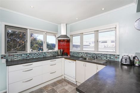 Photo of property in 1/17a Anzac Street, Takapuna, Auckland, 0622