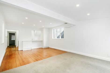 Photo of property in 67 Brougham Street, Mount Victoria, Wellington, 6011