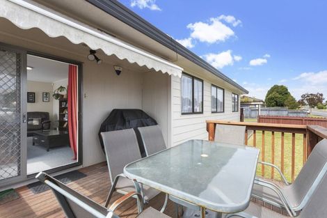 Photo of property in 1/229 Waitemata Drive, Ranui, Auckland, 0612