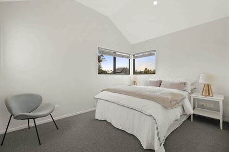 Photo of property in 41a Vivian Wilson Drive, Eastern Beach, Auckland, 2012