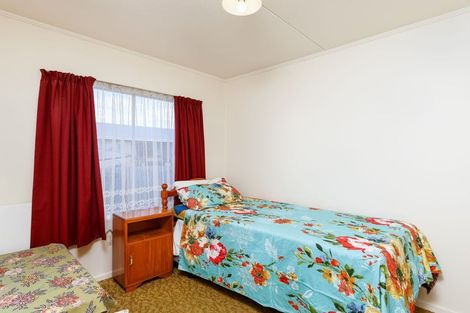 Photo of property in 92 Shearman Street, Waimate, 7924