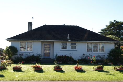 Photo of property in 75 Vine Street, Mangere East, Auckland, 2024