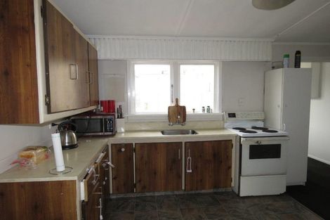 Photo of property in 16 Stuart Street, Hawthorndale, Invercargill, 9810