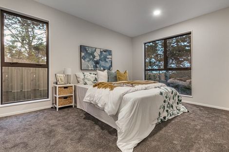 Photo of property in 185a Browns Bay Road, Browns Bay, Auckland, 0630