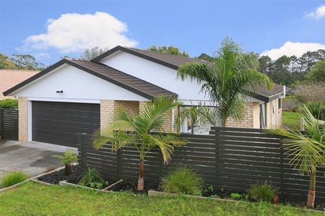 Photo of property in 6 Parkridge Way, Henderson, Auckland, 0612