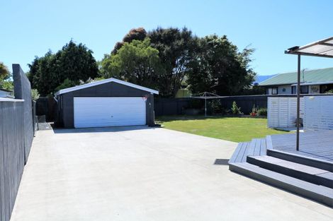 Photo of property in 1 John Street, Trentham, Upper Hutt, 5018