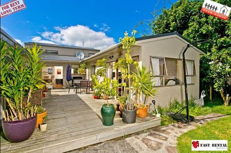 Photo of property in 1/39 Rangitoto Terrace, Milford, Auckland, 0620