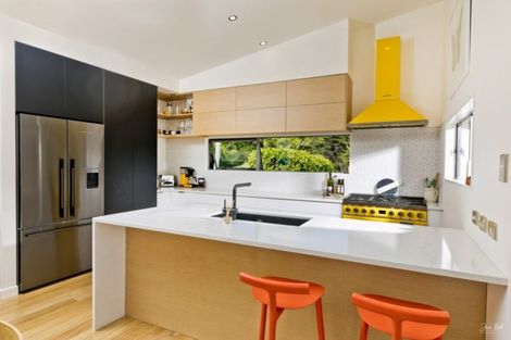 Photo of property in 126 Taiapa Road, Muriwai, 0881