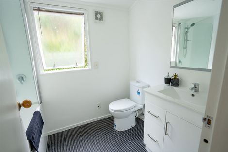 Photo of property in 2/61 Woodhouse Avenue, Karori, Wellington, 6012