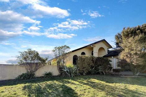 Photo of property in 71 Kentwood Drive, Woodridge, Wellington, 6037