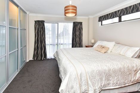 Photo of property in 19 Stella Drive, Clarks Beach, 2122