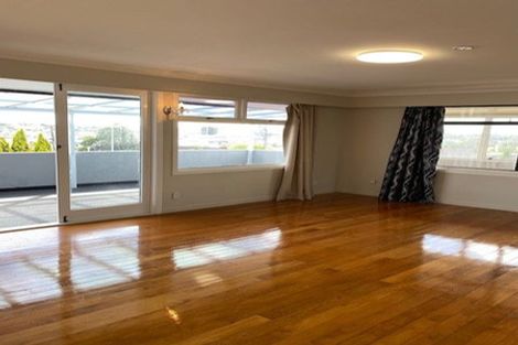 Photo of property in 64 Sunnybrae Road, Hillcrest, Auckland, 0627