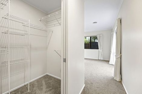 Photo of property in 25 Dairyland Drive, East Tamaki Heights, Auckland, 2016