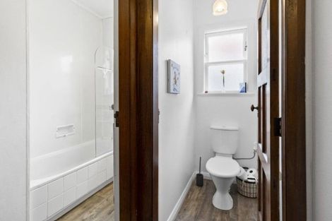 Photo of property in 29 Parata Street, Hokowhitu, Palmerston North, 4410