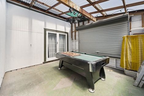 Photo of property in 102 Frederick Street, Mayfair, Hastings, 4122