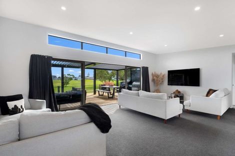 Photo of property in 171 Rangiora Crescent, Matarangi, Whitianga, 3592