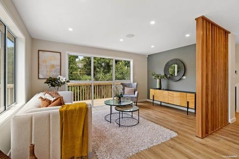 Photo of property in 1/58 Matipo Road, Mairangi Bay, Auckland, 0630