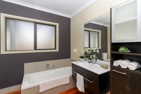 Photo of property in 84 Brooklands Road, Brooklands, New Plymouth, 4310