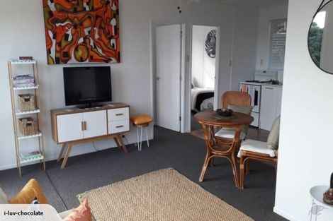 Photo of property in 18 Tikorangi Road, Kerikeri, 0294