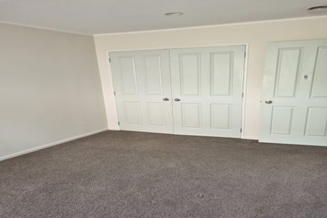 Photo of property in 1/7 Thurston Place, Bucklands Beach, Auckland, 2012