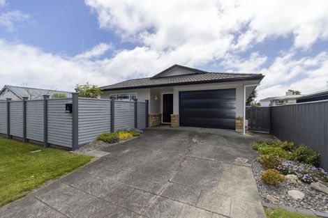 Photo of property in 5a Nathan Avenue, Paraparaumu Beach, Paraparaumu, 5032