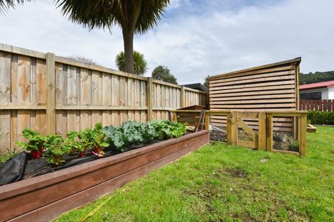 Photo of property in 10 John Road, Fairy Springs, Rotorua, 3015