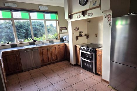 Photo of property in 111 Meander Drive, Welcome Bay, Tauranga, 3112