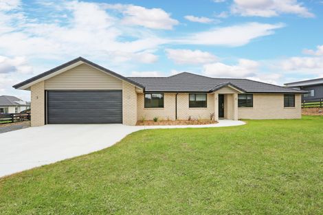 Photo of property in 7 Ascension Lane, Pokeno, 2471