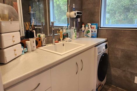 Photo of property in 58 Te Haumi Drive, Paihia, 0200