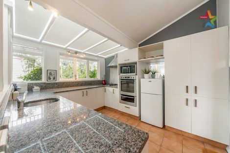 Photo of property in 35 Kiwi Street, Alicetown, Lower Hutt, 5010