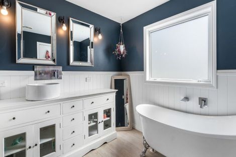 Photo of property in 25 Stevenson Road, Clarks Beach, 2122