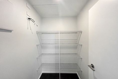 Photo of property in 28 Rangiora Street, Castlecliff, Wanganui, 4501