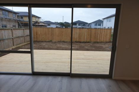 Photo of property in 52 Timmer Road, Flat Bush, Auckland, 2019