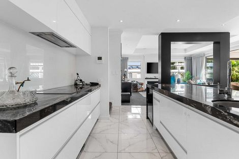 Photo of property in 93 Ninth Avenue, Tauranga, 3110